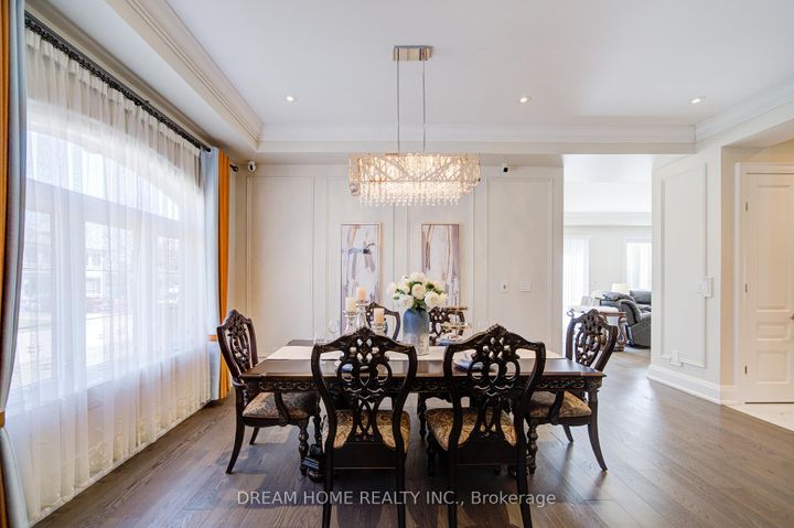 Photo 11 at 476 TENNYSON Drive, WO West, Oakville