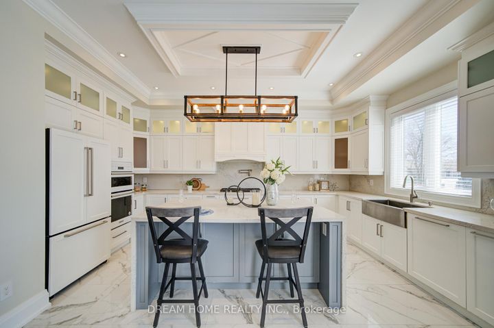 Photo 15 at 476 TENNYSON Drive, WO West, Oakville