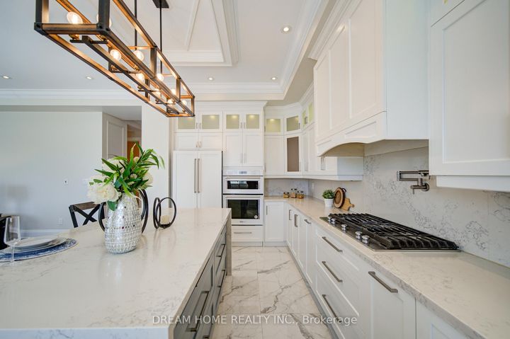 Photo 17 at 476 TENNYSON Drive, WO West, Oakville