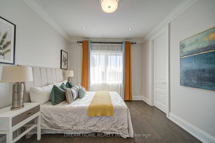 Photo 33 at 476 TENNYSON Drive, WO West, Oakville