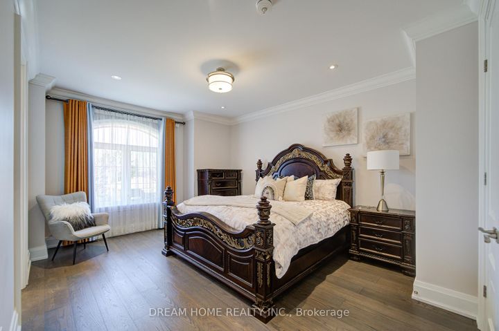 Photo 34 at 476 TENNYSON Drive, WO West, Oakville