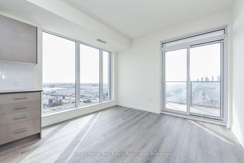 Photo 2 at 1121 - 8960 Jane Street, Concord, Vaughan