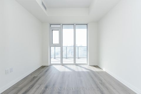 Photo 13 at 1121 - 8960 Jane Street, Concord, Vaughan