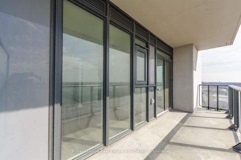 Photo 17 at 1121 - 8960 Jane Street, Concord, Vaughan