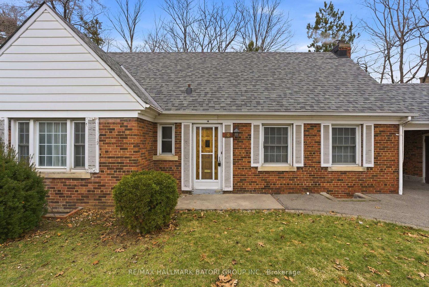 18 King Georges Drive, Greenbrook, Toronto 