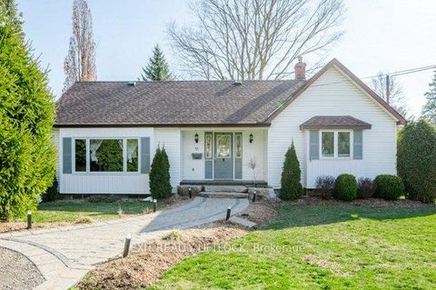 Photo 1 at 71 High Street, Bowmanville, Clarington