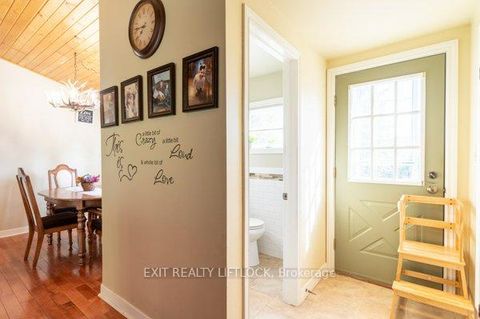 Photo 7 at 71 High Street, Bowmanville, Clarington