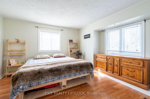 Photo 12 at 71 High Street, Bowmanville, Clarington