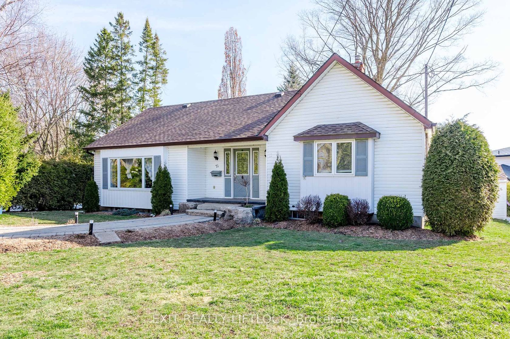 71 High Street, Bowmanville, Clarington 