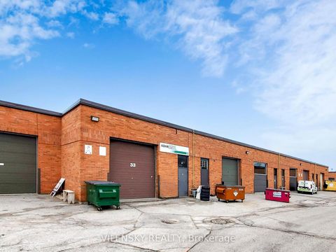 Photo 12 at 33 - 1170 Sheppard Avenue, York University Heights, Toronto