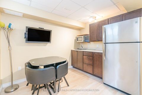 Photo 24 at 233 Stanley Street, East Bayfield, Barrie