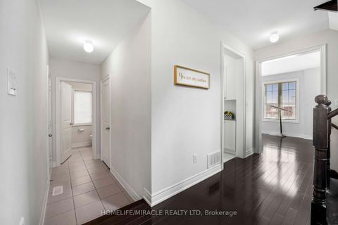 Photo 6 at 181 Boone Crescent, Kleinburg, Vaughan