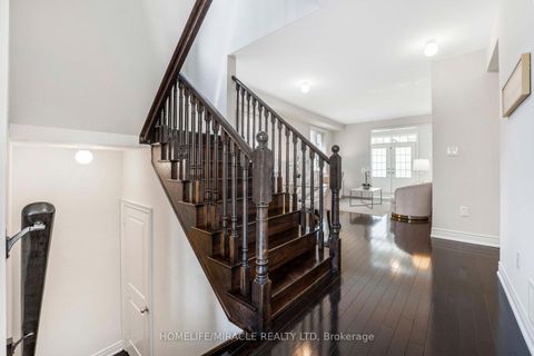 Photo 17 at 181 Boone Crescent, Kleinburg, Vaughan