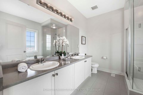 Photo 21 at 181 Boone Crescent, Kleinburg, Vaughan