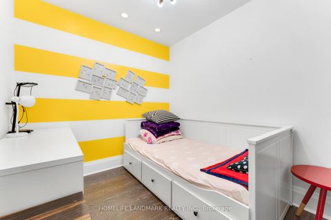 Photo 22 at 923 - 100 Harrison Garden Boulevard, Willowdale East, Toronto