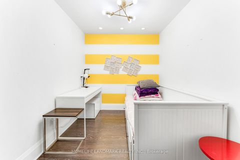 Photo 23 at 923 - 100 Harrison Garden Boulevard, Willowdale East, Toronto