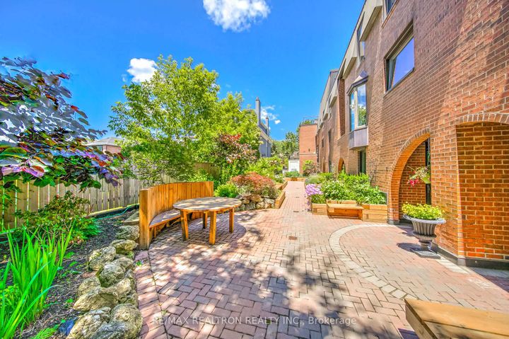 Photo 1 at B - 187 Sherwood Avenue, Mount Pleasant East, Toronto