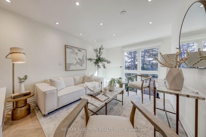 Photo 12 at B - 187 Sherwood Avenue, Mount Pleasant East, Toronto