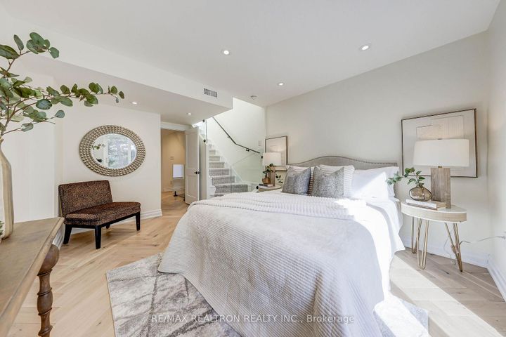 Photo 18 at B - 187 Sherwood Avenue, Mount Pleasant East, Toronto