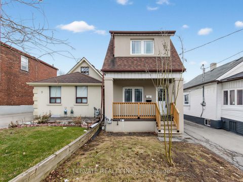 Photo 25 at 11 Rowntree Avenue, Pellam Park, Toronto