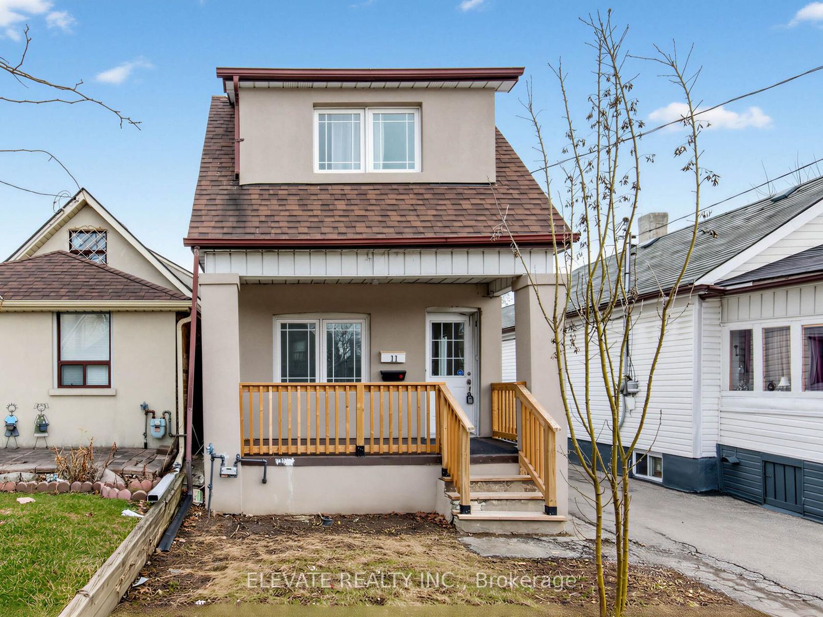 11 Rowntree Avenue, Pellam Park, Toronto 