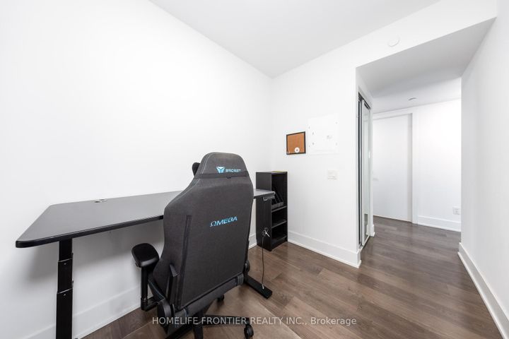 Photo 3 at 301 - 403 Church Street, Yonge Corridor, Toronto