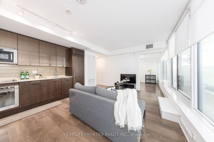 Photo 6 at 301 - 403 Church Street, Yonge Corridor, Toronto