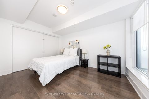 Photo 8 at 301 - 403 Church Street, Yonge Corridor, Toronto