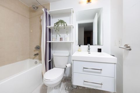 Photo 10 at 301 - 403 Church Street, Yonge Corridor, Toronto