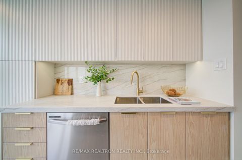 Photo 11 at 1103 - 7420 Bathurst Street, Brownridge, Vaughan