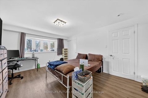 Photo 15 at 21 Aspendale Drive, Bendale, Toronto