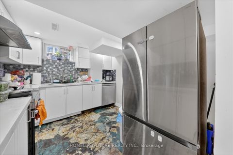 Photo 30 at 21 Aspendale Drive, Bendale, Toronto