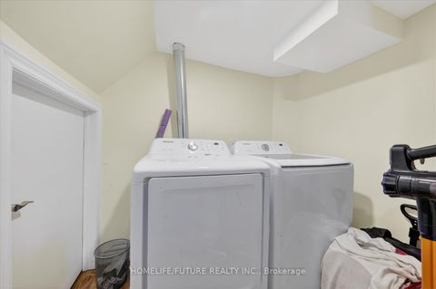 Photo 31 at 21 Aspendale Drive, Bendale, Toronto