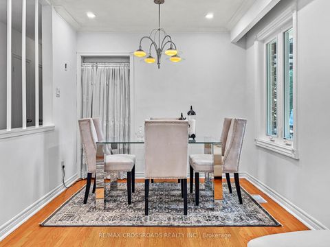 Photo 6 at 46 Ronway Crescent, Woburn, Toronto