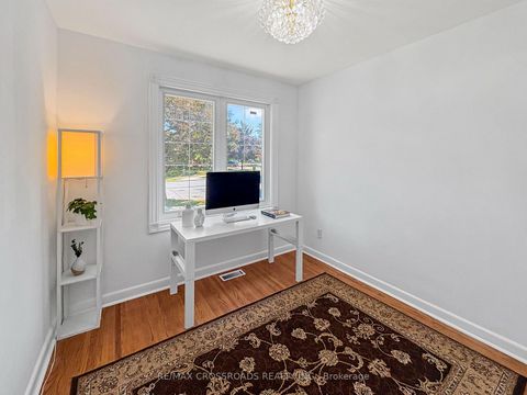 Photo 14 at 46 Ronway Crescent, Woburn, Toronto