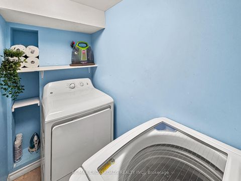 Photo 38 at 46 Ronway Crescent, Woburn, Toronto