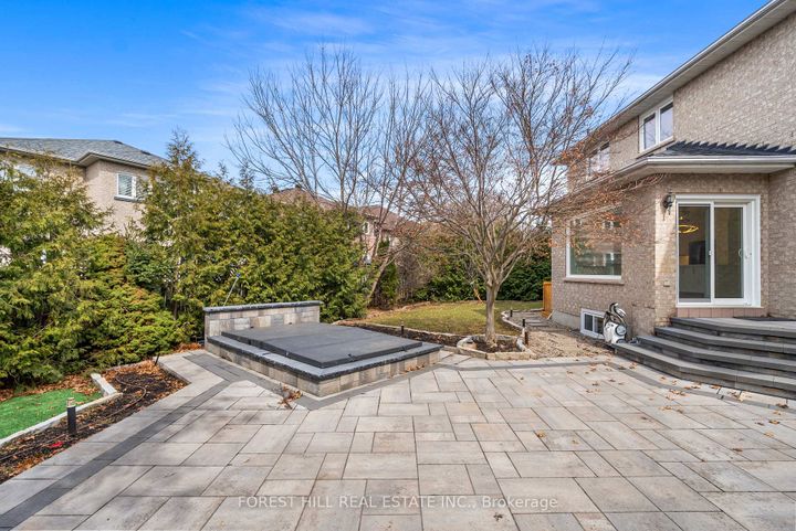 Photo 29 at 12 Fisico Court, Doncrest, Richmond Hill