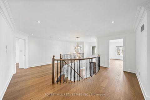 Photo 17 at 12 Fisico Court, Doncrest, Richmond Hill