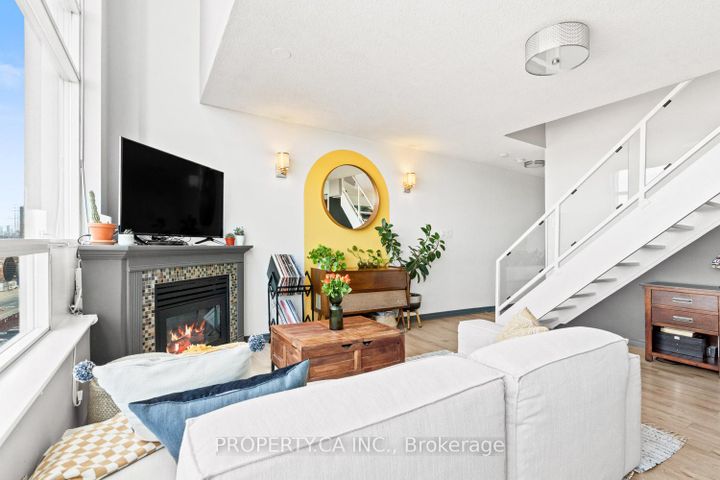 Photo 4 at 421 - 200 Manitoba Street, Mimico, Toronto