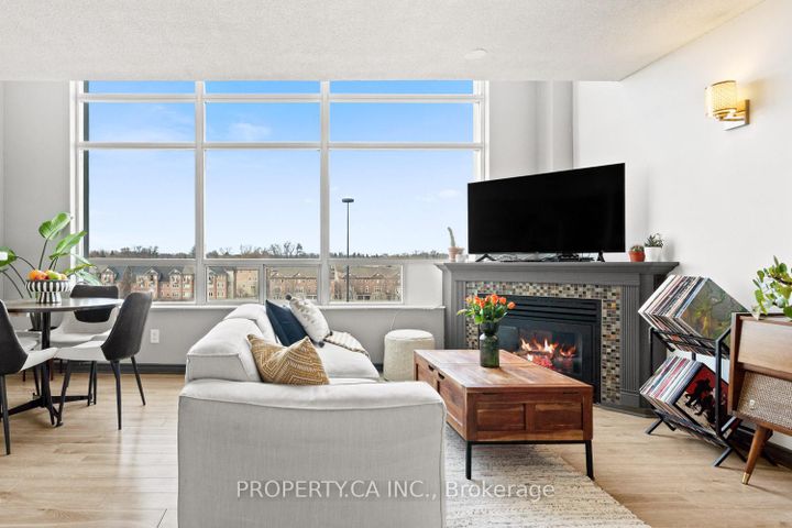 Photo 5 at 421 - 200 Manitoba Street, Mimico, Toronto