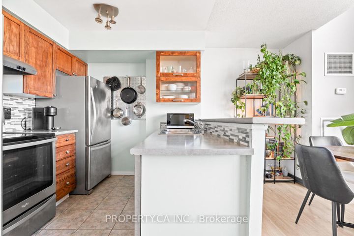 Photo 11 at 421 - 200 Manitoba Street, Mimico, Toronto