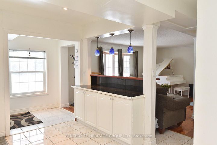 Photo 13 at 1022 Willowdale Avenue, Newtonbrook East, Toronto