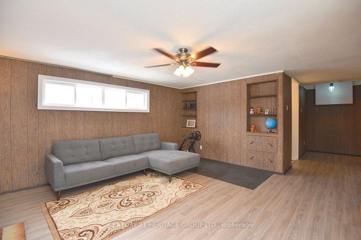 Photo 19 at 1022 Willowdale Avenue, Newtonbrook East, Toronto