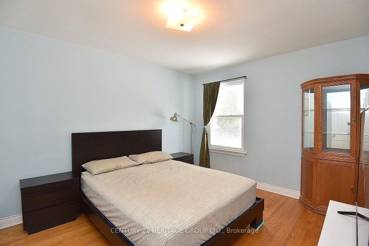 Photo 23 at 1022 Willowdale Avenue, Newtonbrook East, Toronto