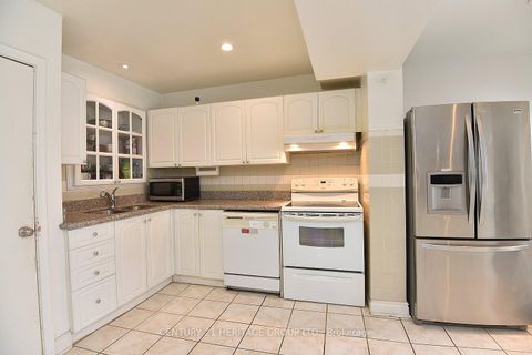 Photo 10 at 1022 Willowdale Avenue, Newtonbrook East, Toronto