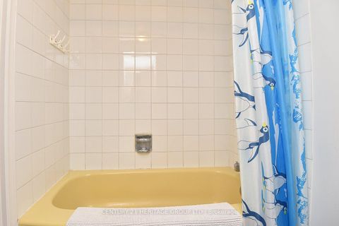 Photo 28 at 1022 Willowdale Avenue, Newtonbrook East, Toronto