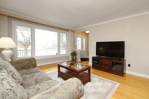 Photo 8 at 86 Melbert Road, West Deane, Toronto