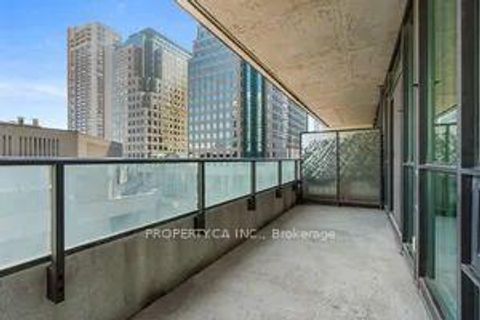 Photo 17 at 414 - 33 Bay Street, Waterfront Communities C1, Toronto