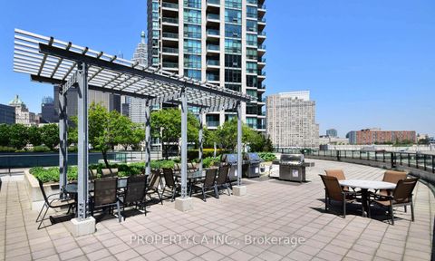 Photo 23 at 414 - 33 Bay Street, Waterfront Communities C1, Toronto