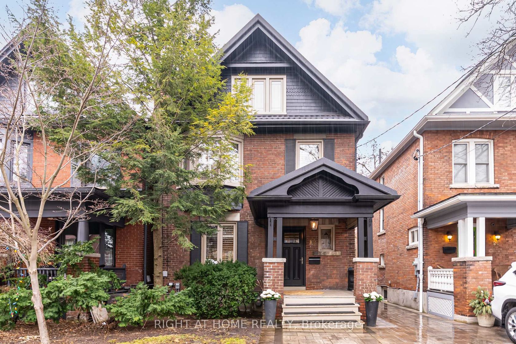 19 Rowland Street, High Park North, Toronto 